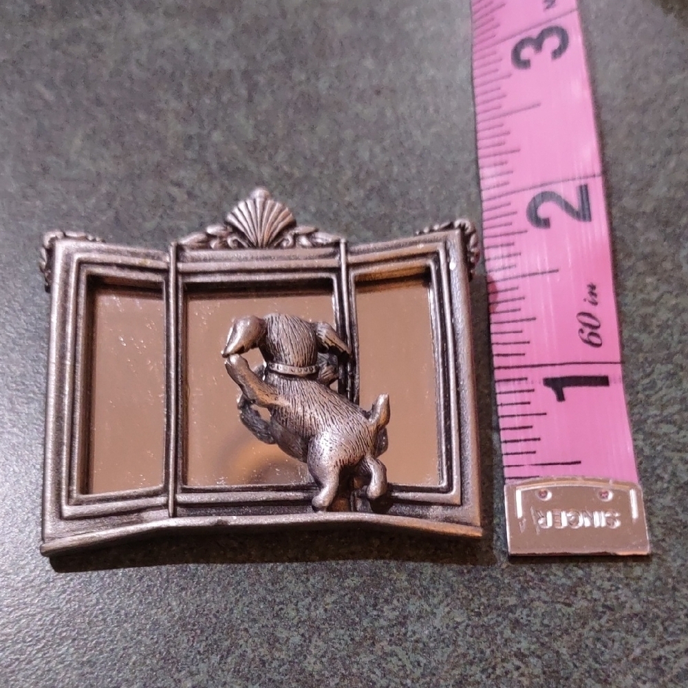 Vintage JJ Jonette Pewter Brooch Puppy Looking at Mirror Signed - Picture 6 of 6
